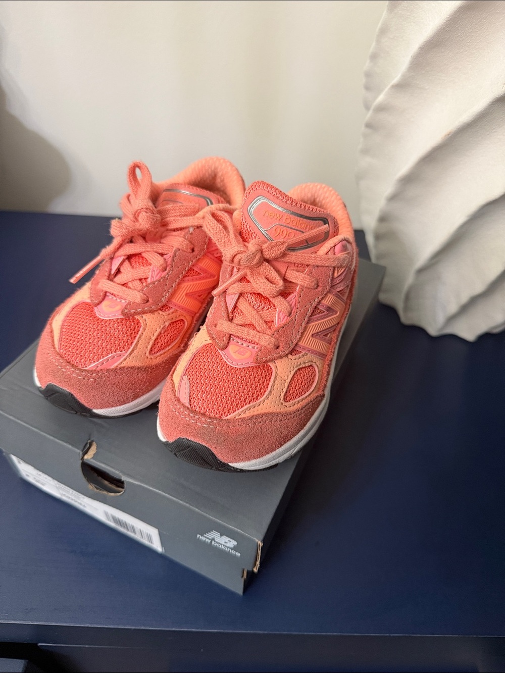 New Balance Kids' Coral/Pink 990V6 Sneaker